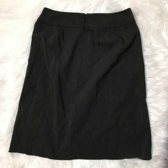 Ann Taylor LOFT Gray Skirt Petite Sz 2 Stretch - Picture 2 of 4
